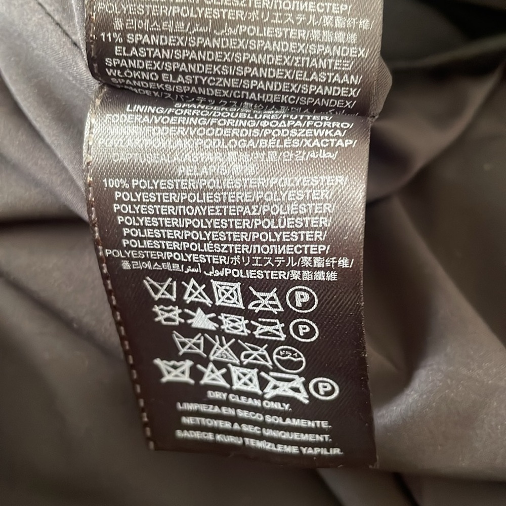 Guess Los Angeles Dress - Picture 17 of 17